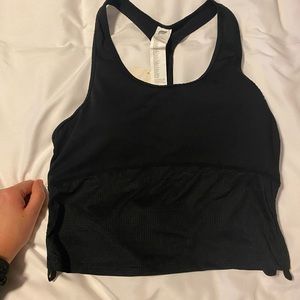 Fabletics top